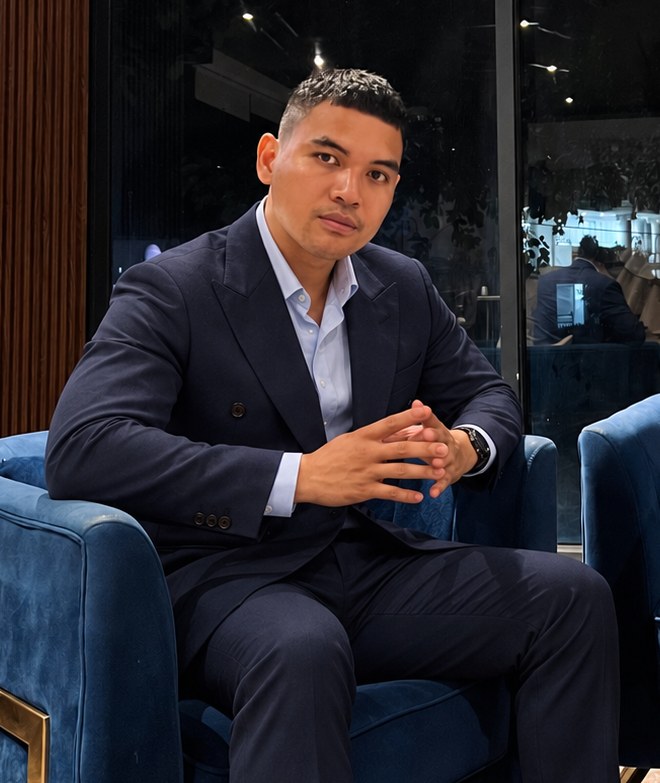 Mark Julius Gimena
